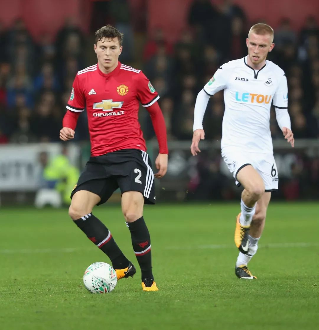 场上耐人寻 场上耐人寻